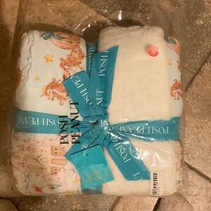 Posh Peanut Margaret Plush Patoo Blanket